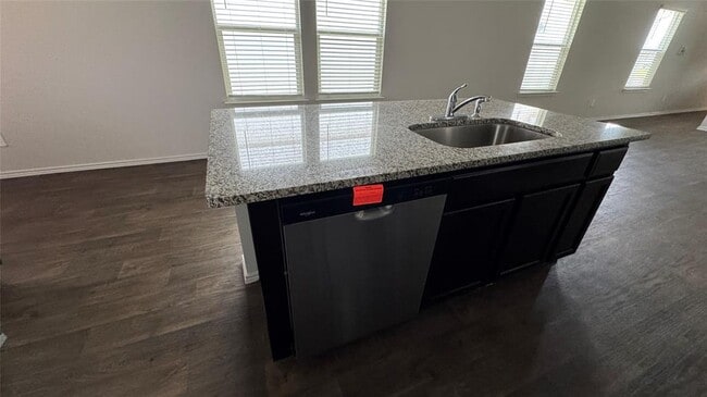 Building Photo - 408 Frogmore Lp
