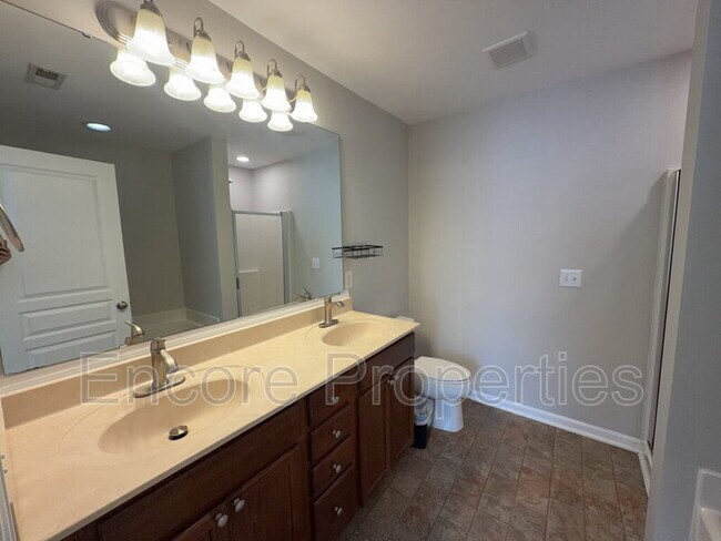 Building Photo - 710 Whitetail Creek Way