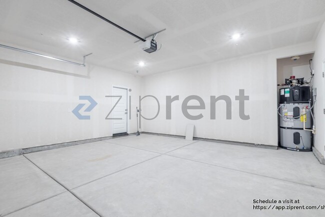 Building Photo - 7041 Nystrom Wy