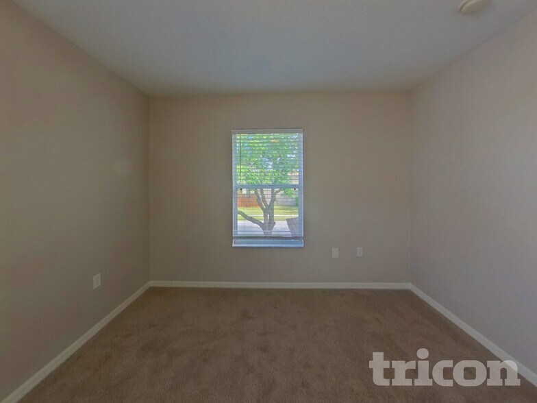 Building Photo - 19706 Timberbluff Dr