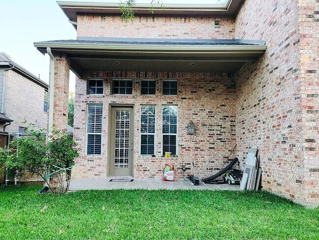 Building Photo - 2742 Hidden Knoll Tr