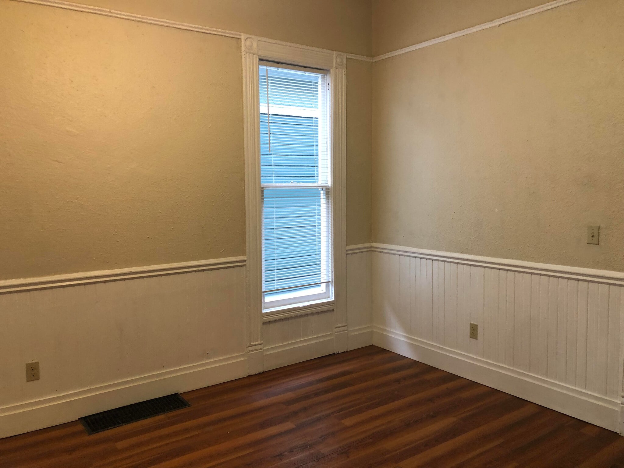 Building Photo - 1509 SE Belmont St.