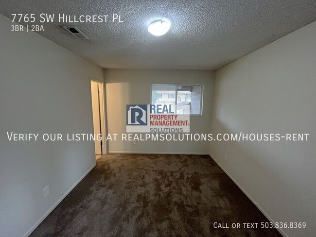 Building Photo - 7765 SW Hillcrest Pl