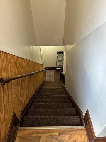 Building Photo - 742 E Stockbridge Ave