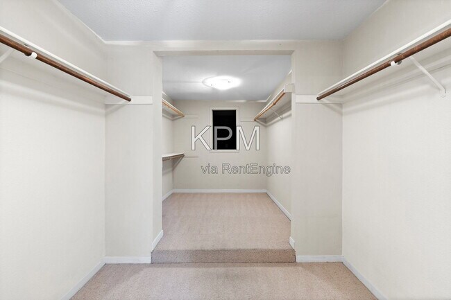 Building Photo - 6669 Embarcadero Dr