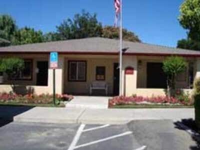 Building Photo - 300 Myer Dr