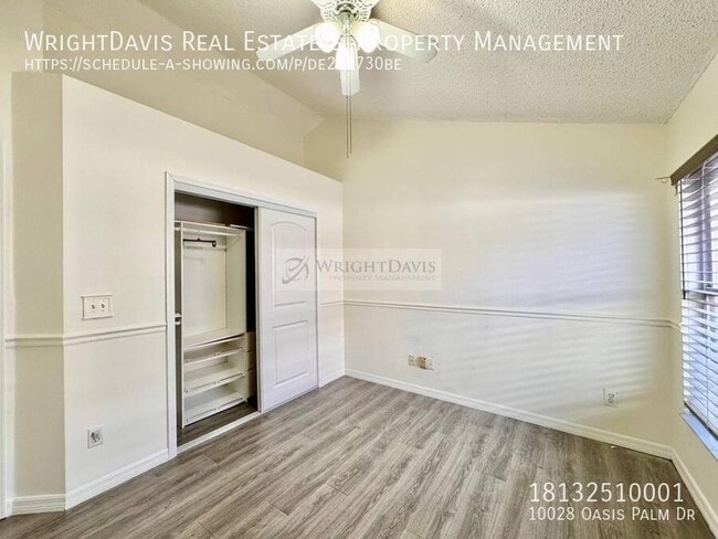 Building Photo - 10028 Oasis Palm Dr