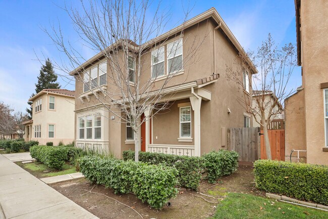 Primary Photo - 3920 Purple Finch Ln