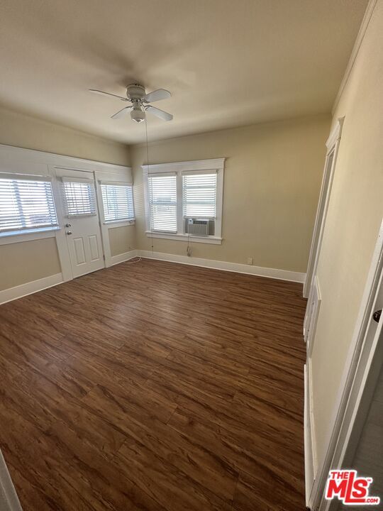 Building Photo - 1404 S St Andrews Pl