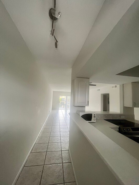 Building Photo - 120 Lehane Ter