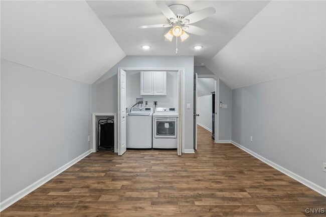 Building Photo - 13 E Edgewater Dr