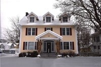 Building Photo - 2318 Genesee St