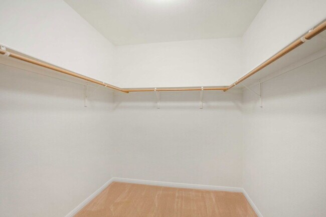 Building Photo - 2514 Crenshaw Dr