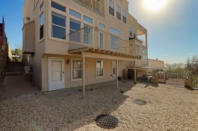 Building Photo - Updated 3-Bed Condo with Scenic Views & Cozy Fireplace