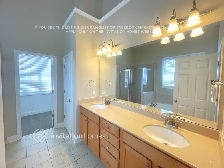 Building Photo - 34 Roberson Dr