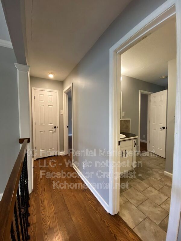 Building Photo - 6809 Marty St