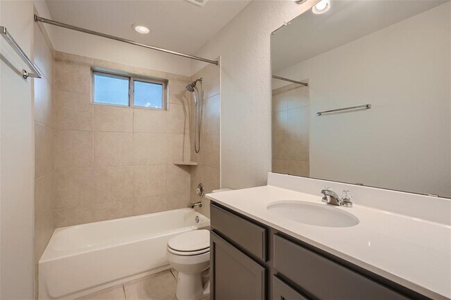 Building Photo - 232 Brady Creek Wy