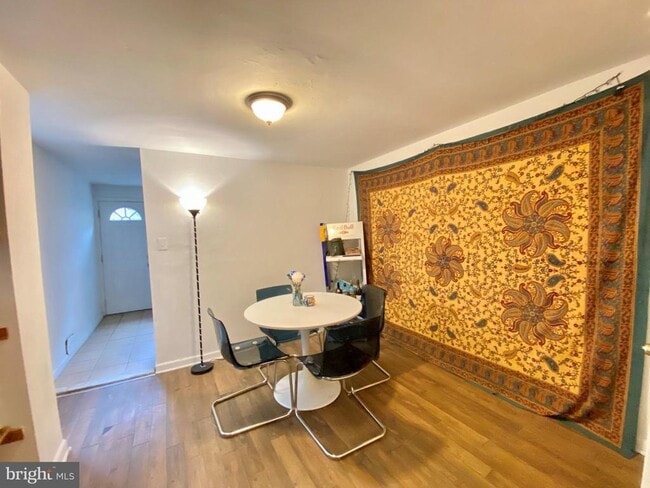 Building Photo - 3210 Haverford Ave