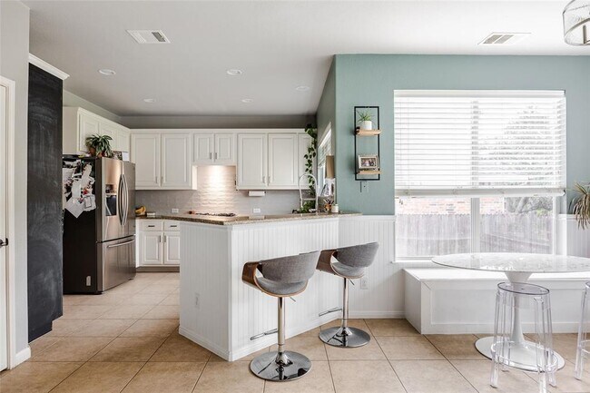 Building Photo - 5517 Fort Benton Dr
