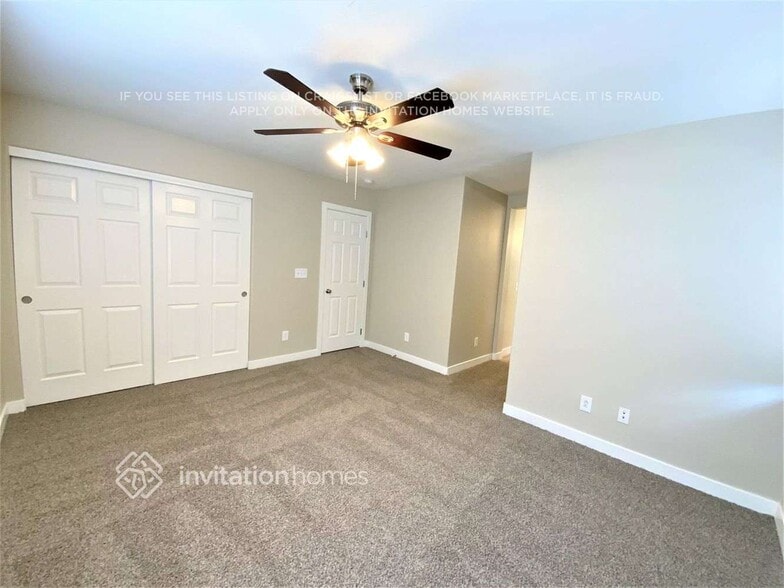 Building Photo - 863 Blue Rosalie Pl