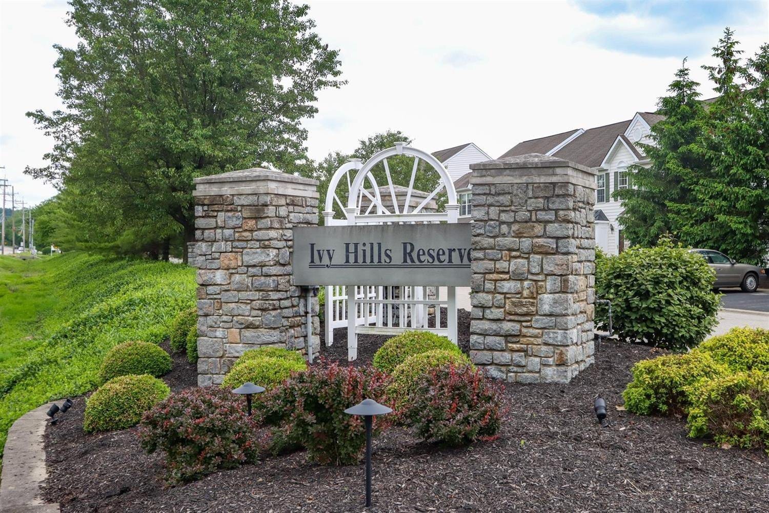 Building Photo - 7248 English Dr