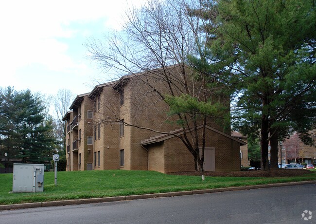 Building Photo - Dr. C. Max Wiehle House