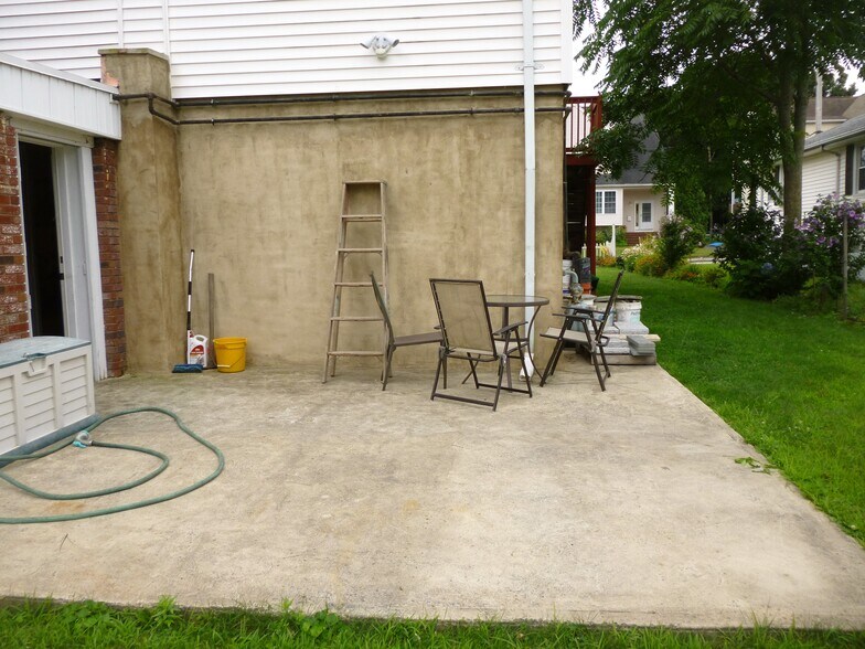 Building Photo - 807 Franklin St