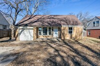 Building Photo - Cozy Single Family home in Southeast Wichita