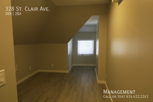 Building Photo - 328 St Clair Ave
