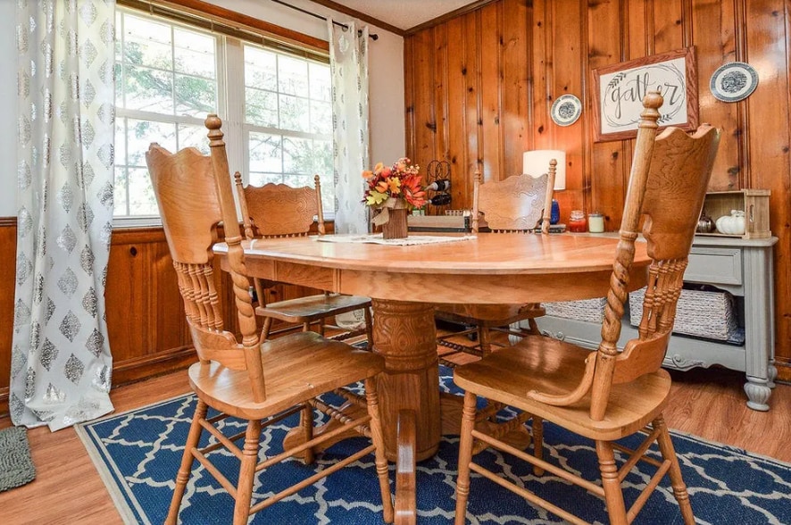 dining room - 2506 Elm Dr NE
