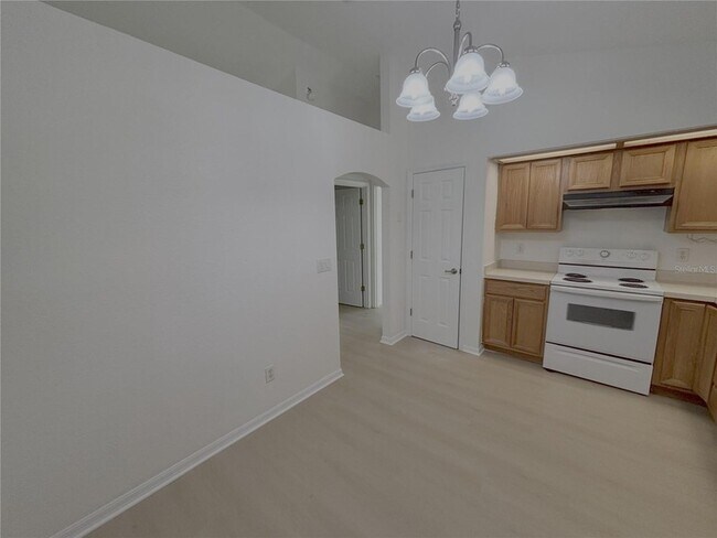 Building Photo - 10417 SW 52nd Ct