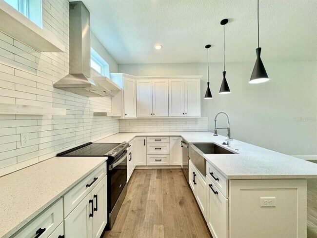 Building Photo - 4215 W North A St