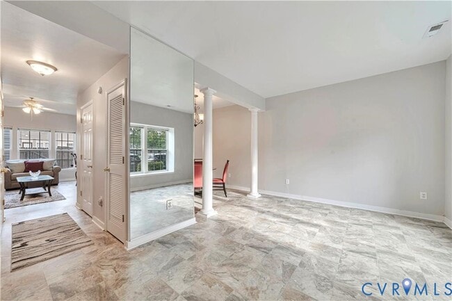 Building Photo - 2545 Mountain Ash Cir