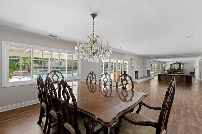 Building Photo - Welcome to this Beautiful Ranch-Style Home...