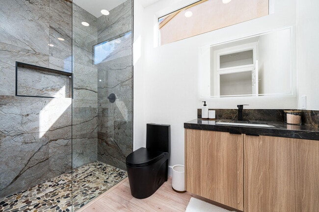 Building Photo - 78217 Willowrich Dr