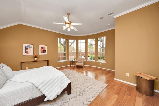 Building Photo - 1542 Orchard Park Dr