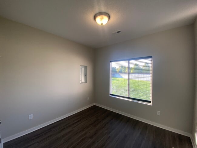 Building Photo - 3239 Cedar Downs St