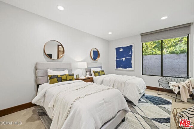 Building Photo - 17424 Cumpston St