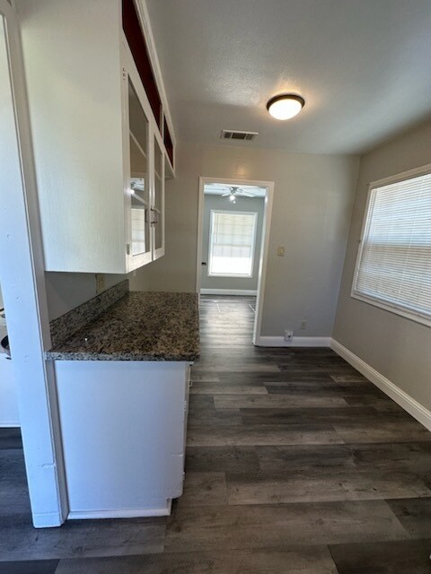 Building Photo - 6340 Watt Ave