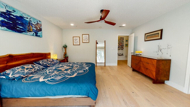 Building Photo - 1027 Saltwater Cir