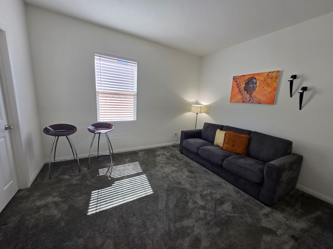 Building Photo - 7900 Raincross Ct