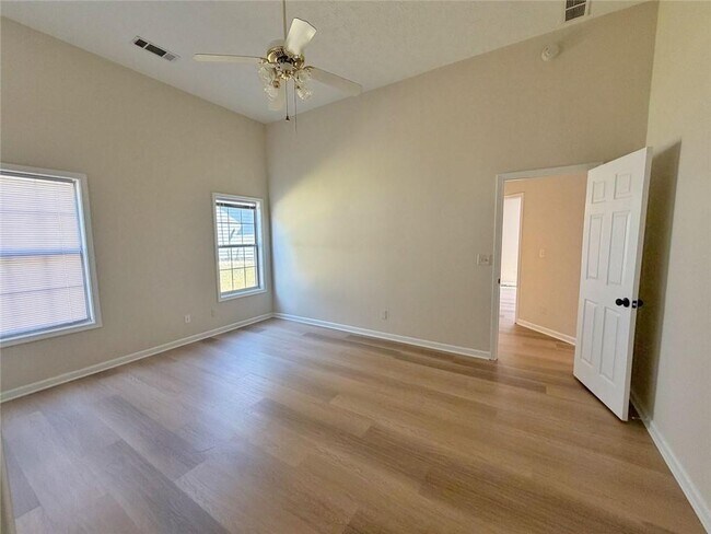 Building Photo - 902 Conners Cove NW