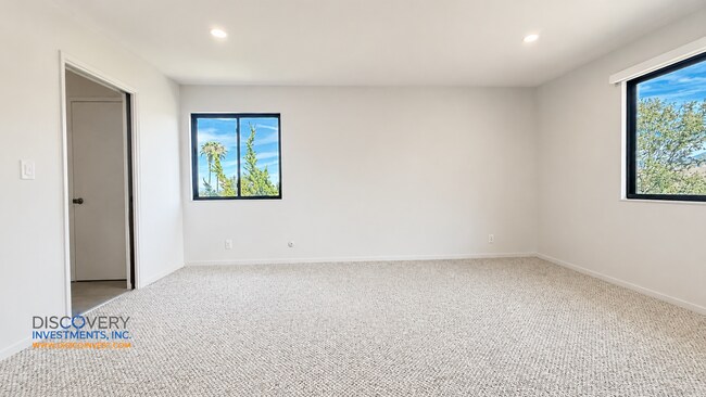 Building Photo - 130 Kell Ct