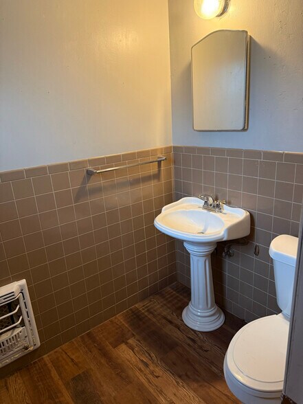 Building Photo - 4620 S Rusk St