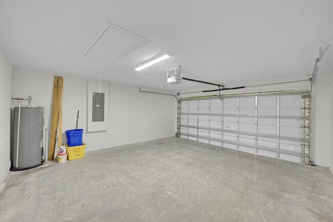 Building Photo - 16440 81st Ln N