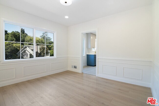 Building Photo - 4108 Madelia Ave