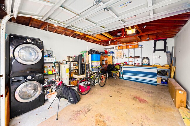 Building Photo - 1111 N K St