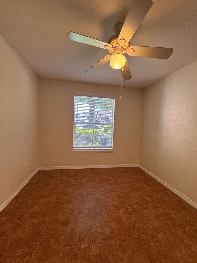 Building Photo - TWO BEDROOM CONDO IN GATED COMMUNITY