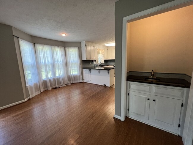 Building Photo - Spacious 5-Bedroom Home on Over Half an Ac...