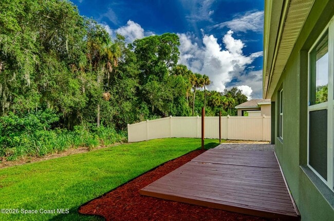 Building Photo - 340 Sorrento Dr